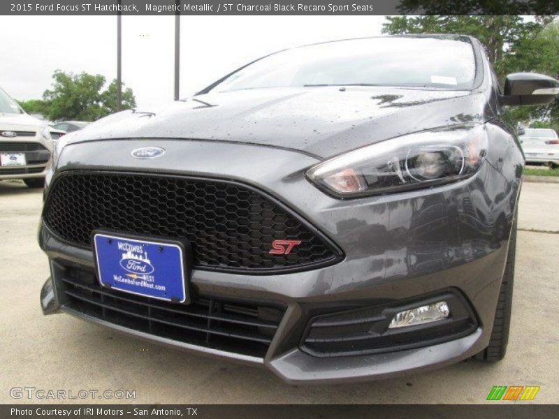 Magnetic Metallic / ST Charcoal Black Recaro Sport Seats 2015 Ford Focus ST Hatchback
