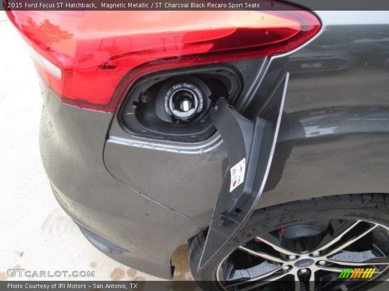 Magnetic Metallic / ST Charcoal Black Recaro Sport Seats 2015 Ford Focus ST Hatchback