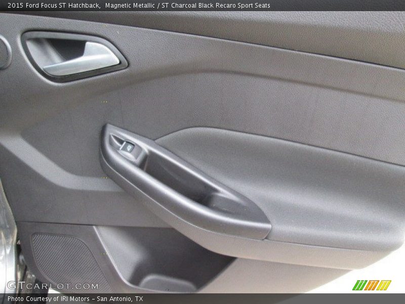Magnetic Metallic / ST Charcoal Black Recaro Sport Seats 2015 Ford Focus ST Hatchback