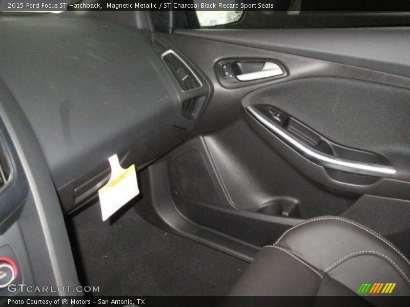 Magnetic Metallic / ST Charcoal Black Recaro Sport Seats 2015 Ford Focus ST Hatchback
