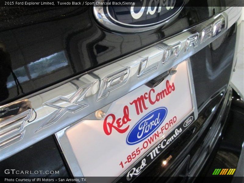 Tuxedo Black / Sport Charcoal Black/Sienna 2015 Ford Explorer Limited