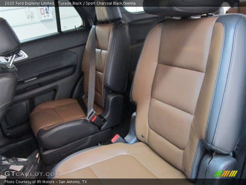 Tuxedo Black / Sport Charcoal Black/Sienna 2015 Ford Explorer Limited