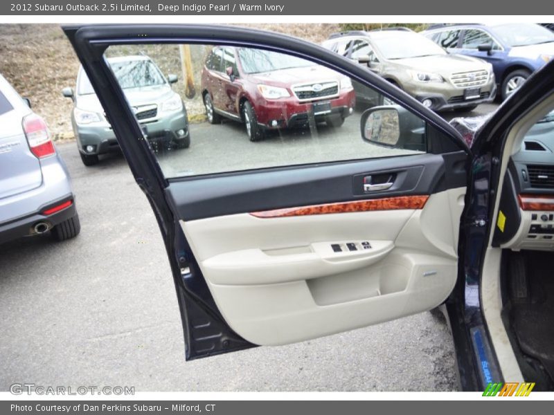 Deep Indigo Pearl / Warm Ivory 2012 Subaru Outback 2.5i Limited