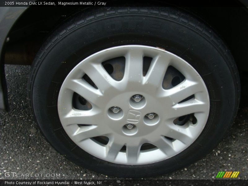 Magnesium Metallic / Gray 2005 Honda Civic LX Sedan