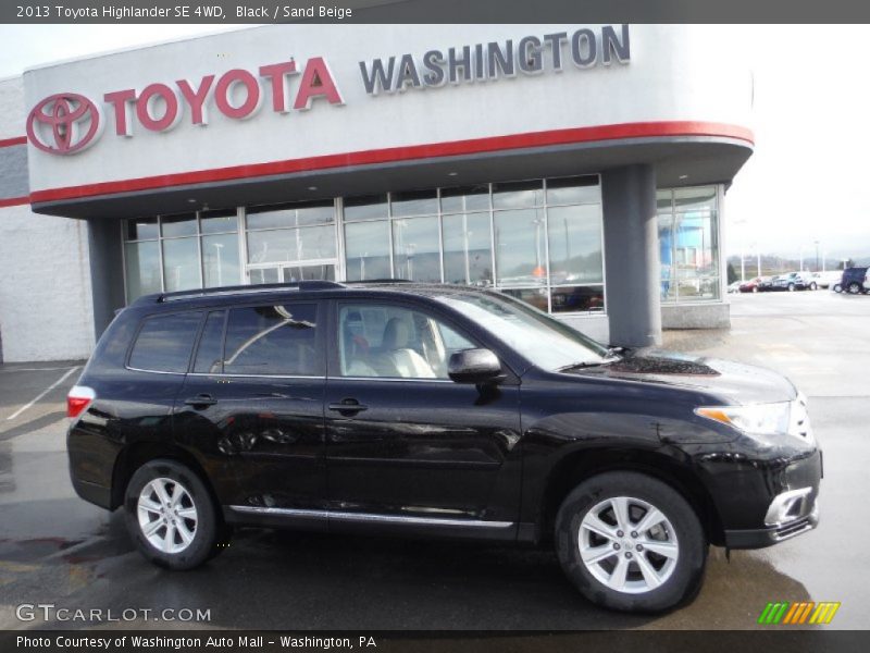 Black / Sand Beige 2013 Toyota Highlander SE 4WD