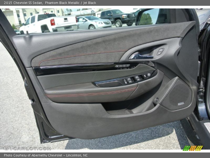 Door Panel of 2015 SS Sedan