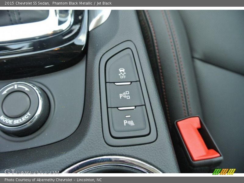 Controls of 2015 SS Sedan