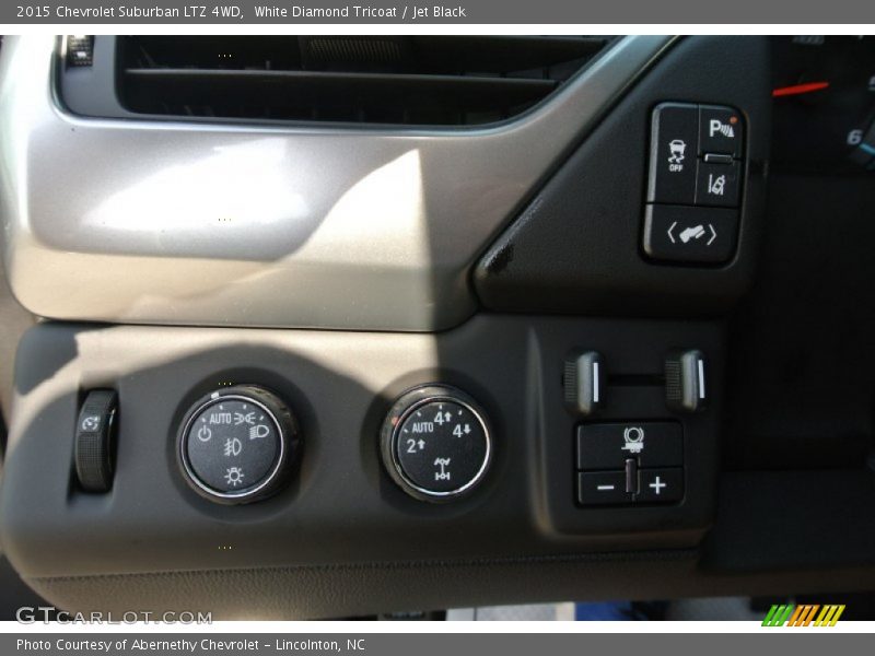 White Diamond Tricoat / Jet Black 2015 Chevrolet Suburban LTZ 4WD