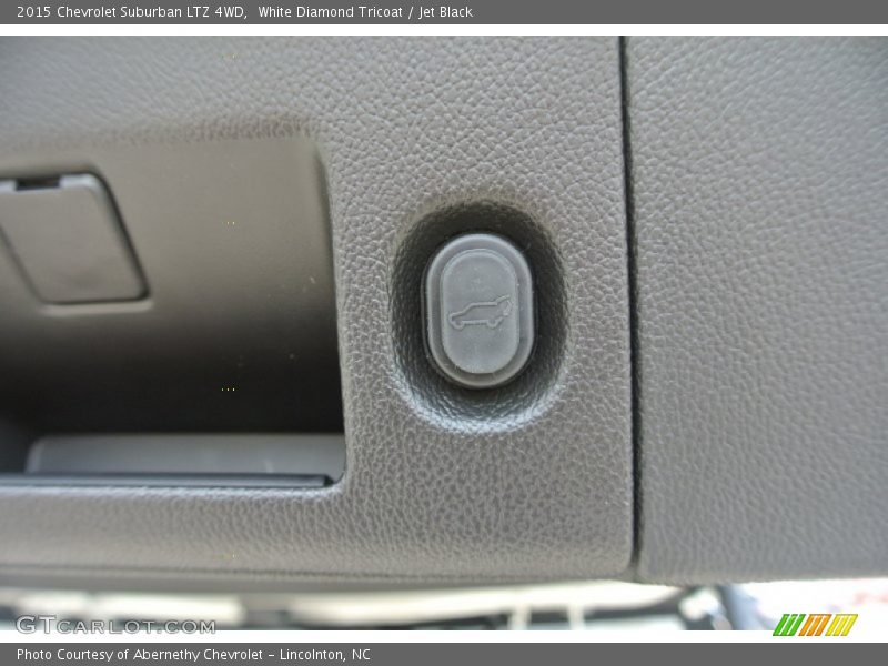 White Diamond Tricoat / Jet Black 2015 Chevrolet Suburban LTZ 4WD