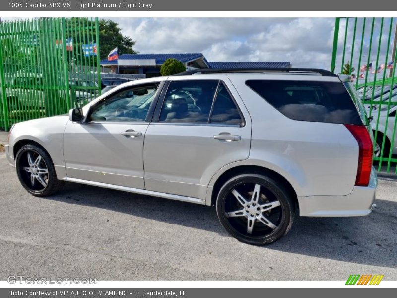 Light Platinum / Light Gray 2005 Cadillac SRX V6