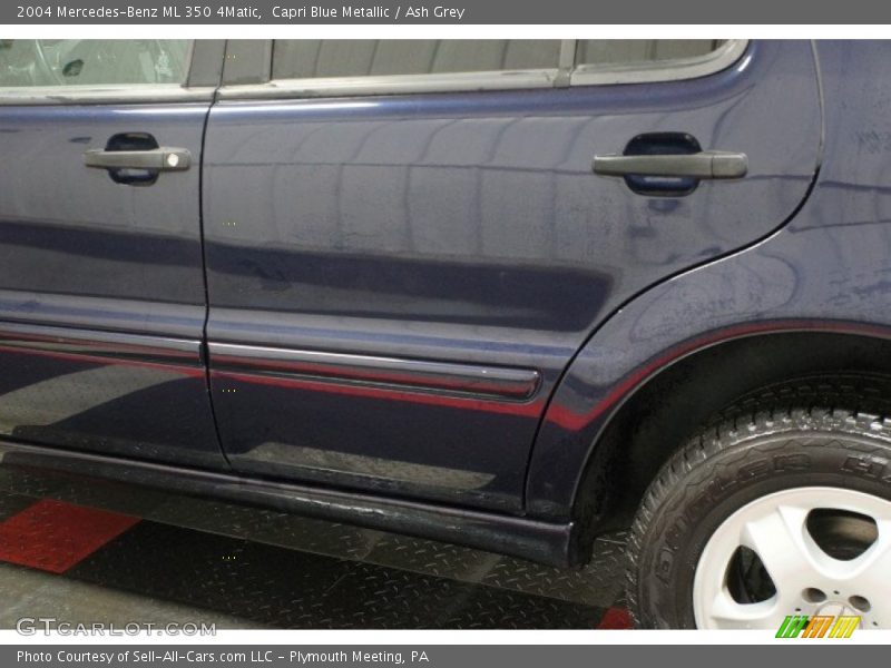 Capri Blue Metallic / Ash Grey 2004 Mercedes-Benz ML 350 4Matic