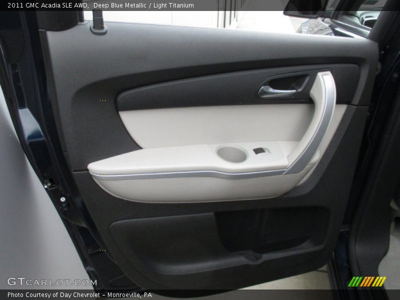 Door Panel of 2011 Acadia SLE AWD