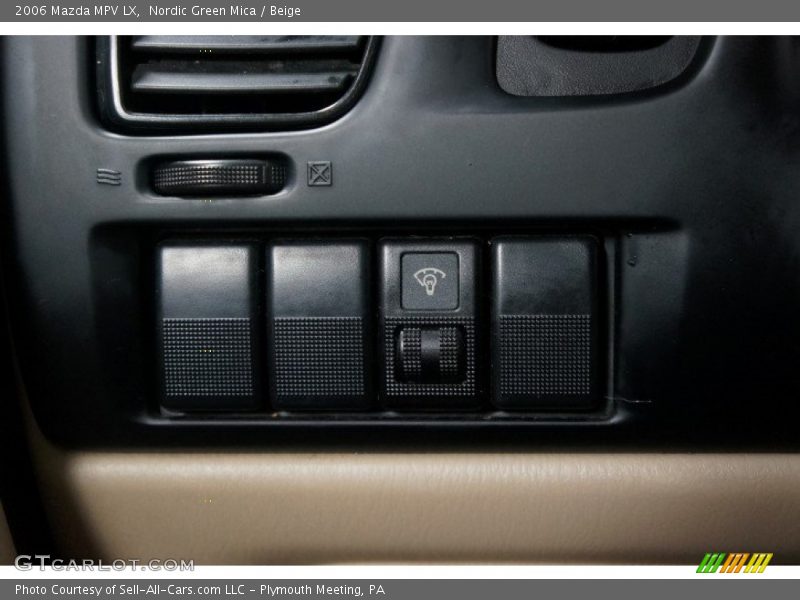 Nordic Green Mica / Beige 2006 Mazda MPV LX