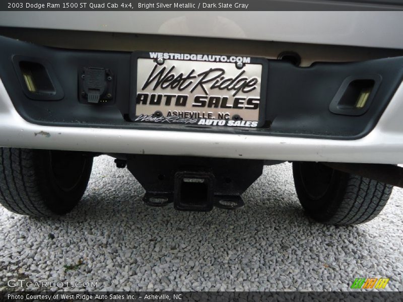 Bright Silver Metallic / Dark Slate Gray 2003 Dodge Ram 1500 ST Quad Cab 4x4