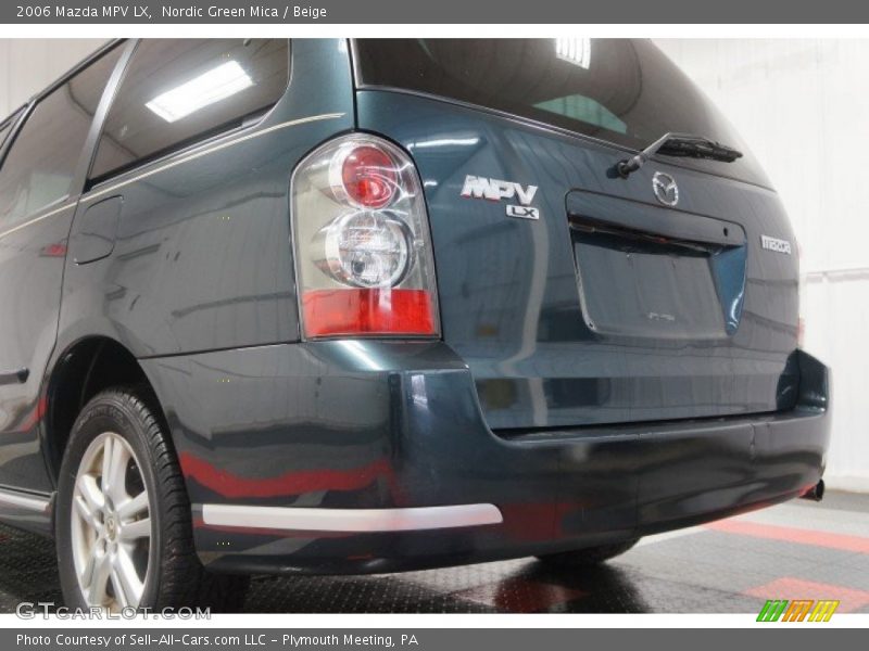 Nordic Green Mica / Beige 2006 Mazda MPV LX