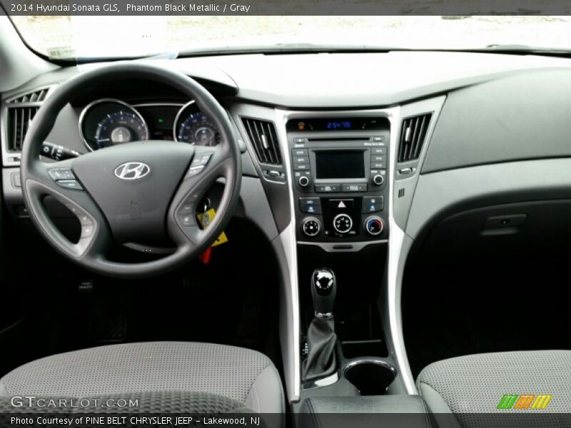 Phantom Black Metallic / Gray 2014 Hyundai Sonata GLS