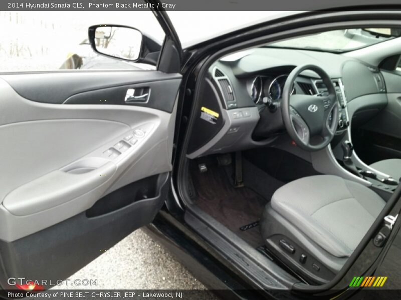 Phantom Black Metallic / Gray 2014 Hyundai Sonata GLS