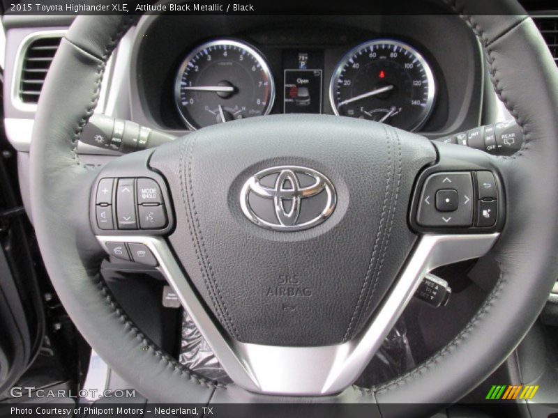 Attitude Black Metallic / Black 2015 Toyota Highlander XLE