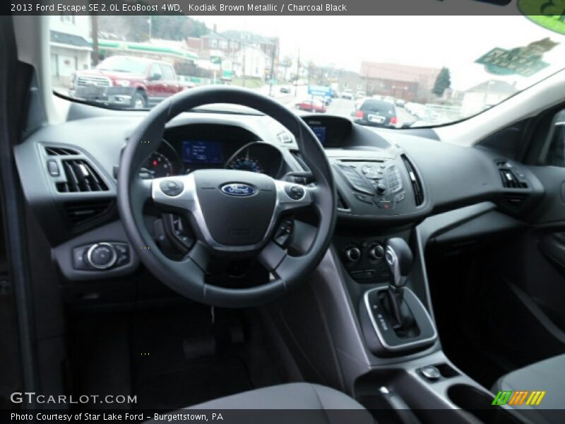 Kodiak Brown Metallic / Charcoal Black 2013 Ford Escape SE 2.0L EcoBoost 4WD