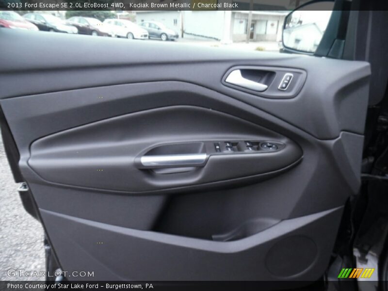 Kodiak Brown Metallic / Charcoal Black 2013 Ford Escape SE 2.0L EcoBoost 4WD
