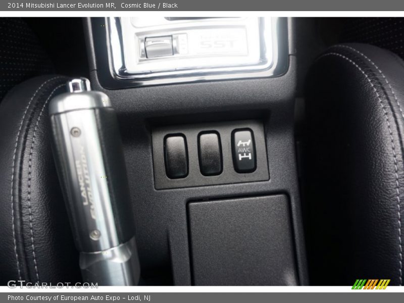 Cosmic Blue / Black 2014 Mitsubishi Lancer Evolution MR