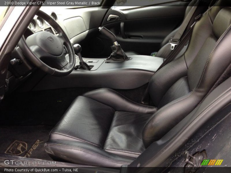 Front Seat of 2000 Viper GTS