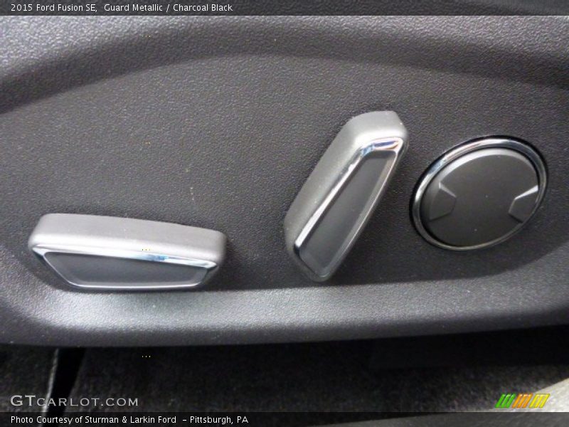 Guard Metallic / Charcoal Black 2015 Ford Fusion SE