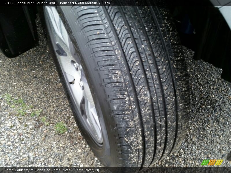 Polished Metal Metallic / Black 2013 Honda Pilot Touring 4WD