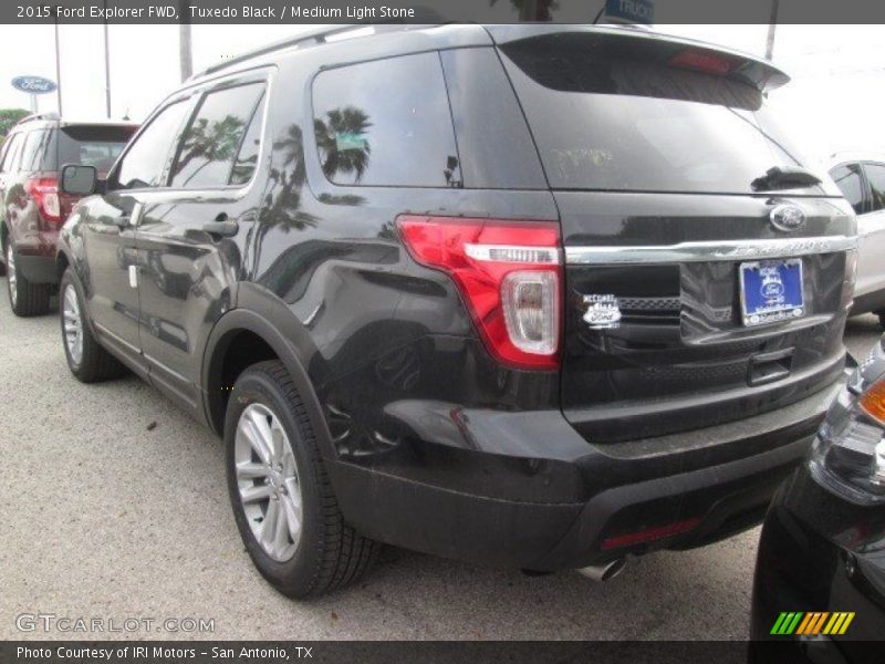 Tuxedo Black / Medium Light Stone 2015 Ford Explorer FWD