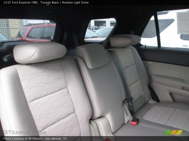 Tuxedo Black / Medium Light Stone 2015 Ford Explorer FWD