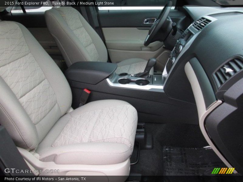 Tuxedo Black / Medium Light Stone 2015 Ford Explorer FWD