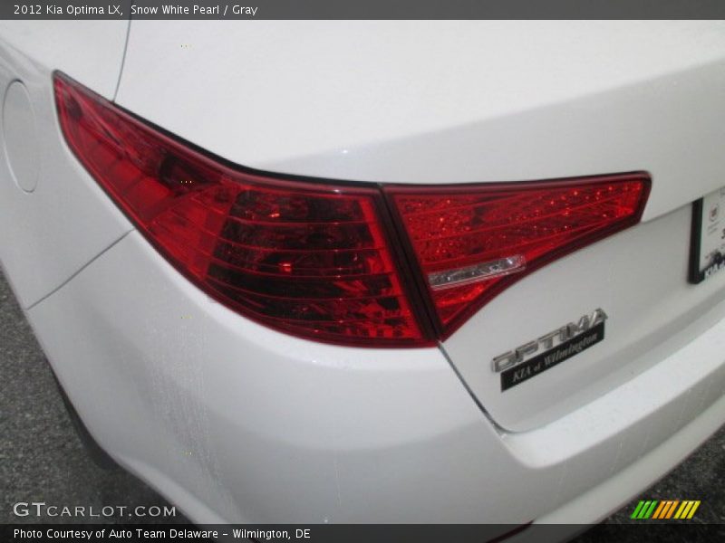 Snow White Pearl / Gray 2012 Kia Optima LX