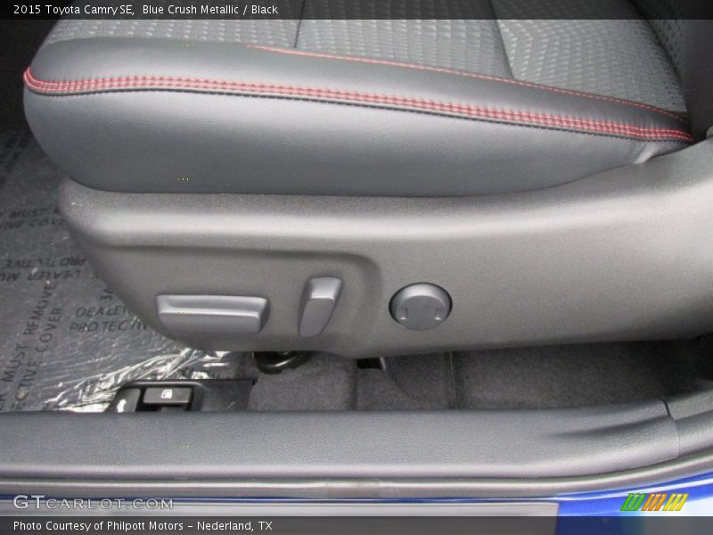 Blue Crush Metallic / Black 2015 Toyota Camry SE