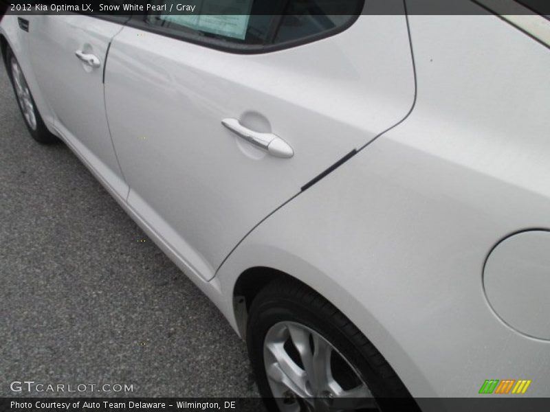 Snow White Pearl / Gray 2012 Kia Optima LX