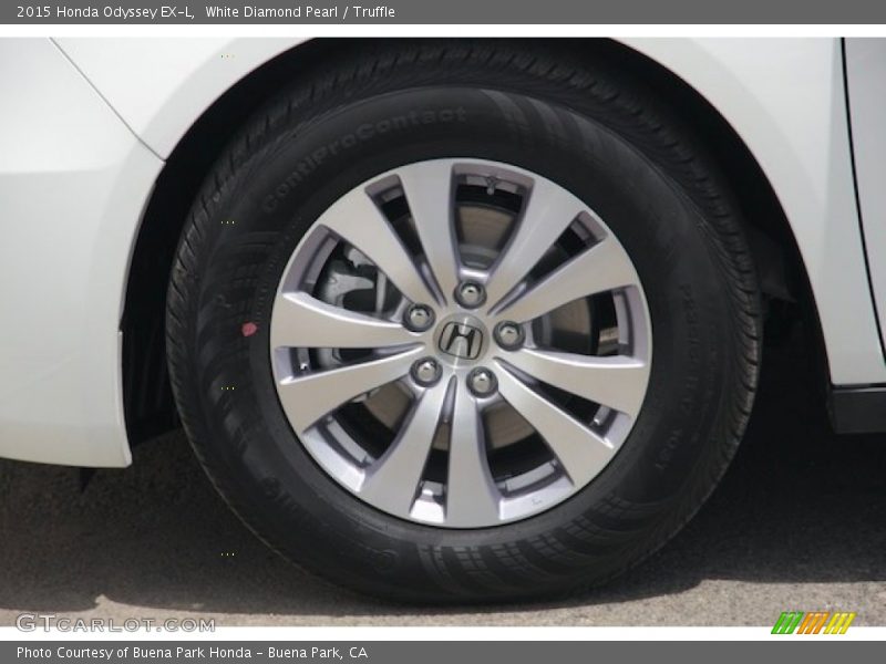 White Diamond Pearl / Truffle 2015 Honda Odyssey EX-L