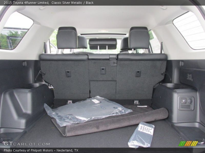 Classic Silver Metallic / Black 2015 Toyota 4Runner Limited