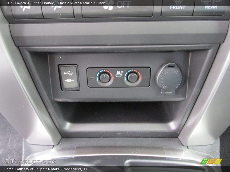 Classic Silver Metallic / Black 2015 Toyota 4Runner Limited