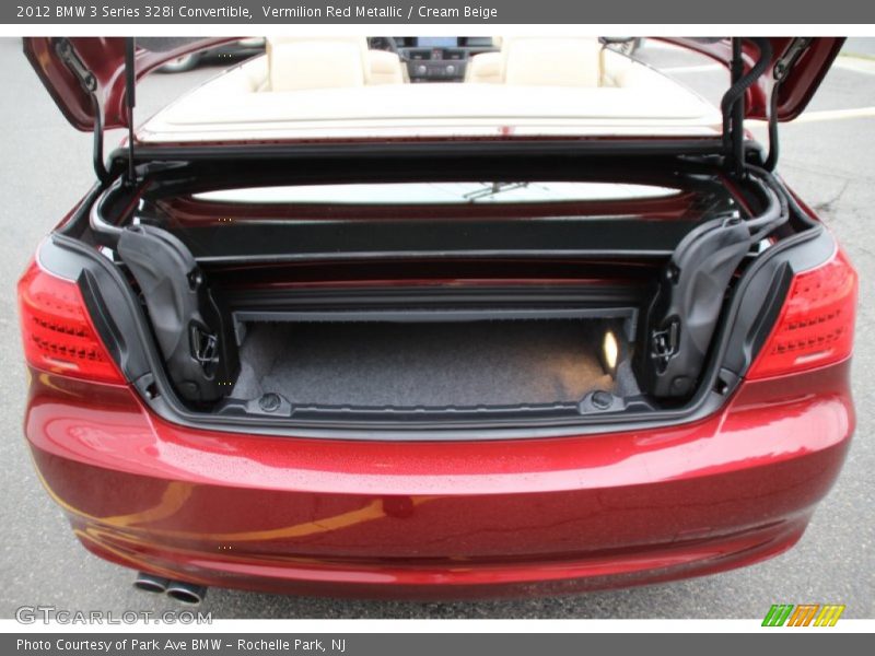  2012 3 Series 328i Convertible Trunk