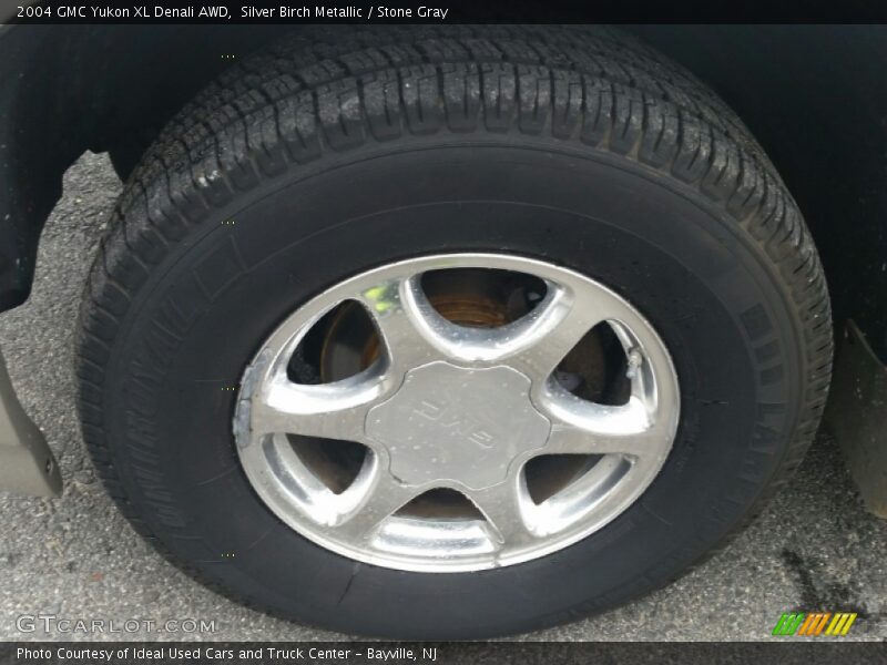 Silver Birch Metallic / Stone Gray 2004 GMC Yukon XL Denali AWD