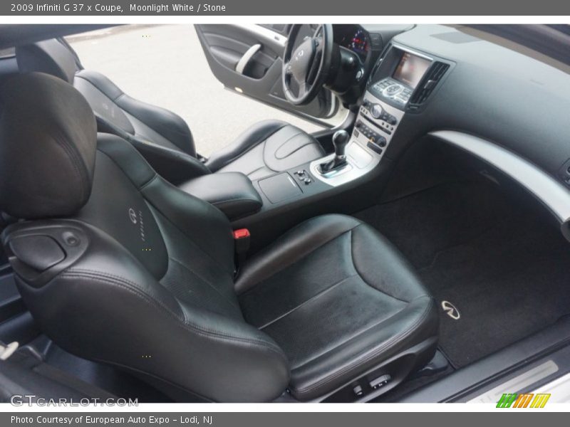 Moonlight White / Stone 2009 Infiniti G 37 x Coupe