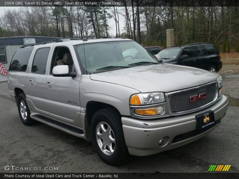 Silver Birch Metallic / Stone Gray 2004 GMC Yukon XL Denali AWD
