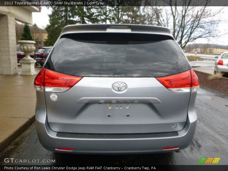 Silver Sky Metallic / Light Gray 2013 Toyota Sienna LE AWD