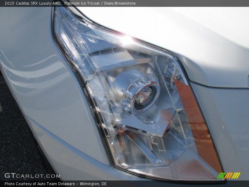 Platinum Ice Tricoat / Shale/Brownstone 2015 Cadillac SRX Luxury AWD