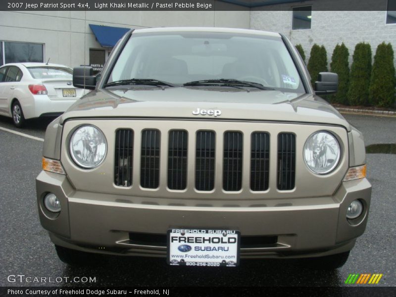 Light Khaki Metallic / Pastel Pebble Beige 2007 Jeep Patriot Sport 4x4