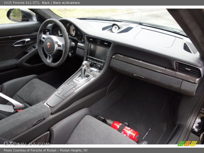 Dashboard of 2015 911 GT3