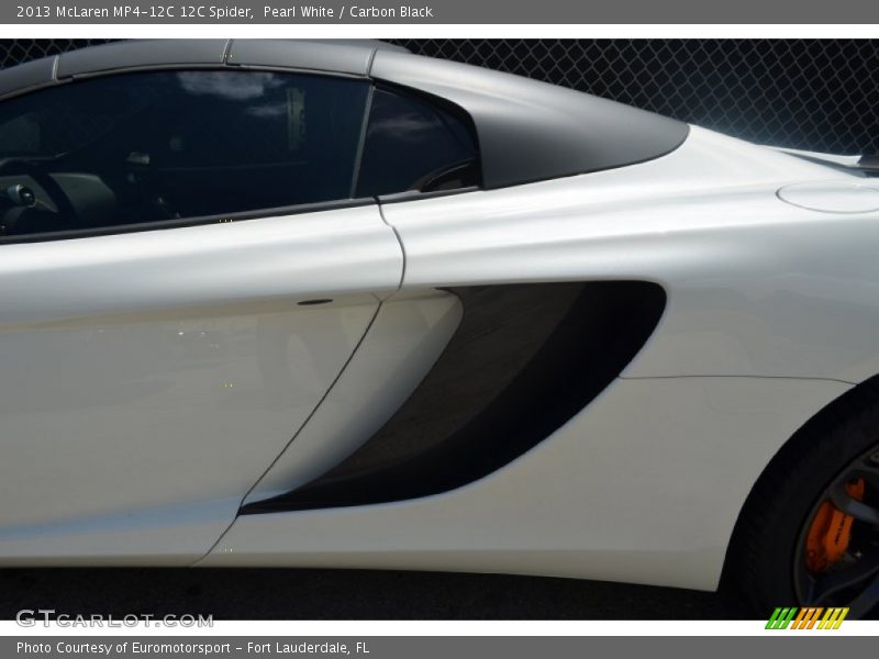 Pearl White / Carbon Black 2013 McLaren MP4-12C 12C Spider