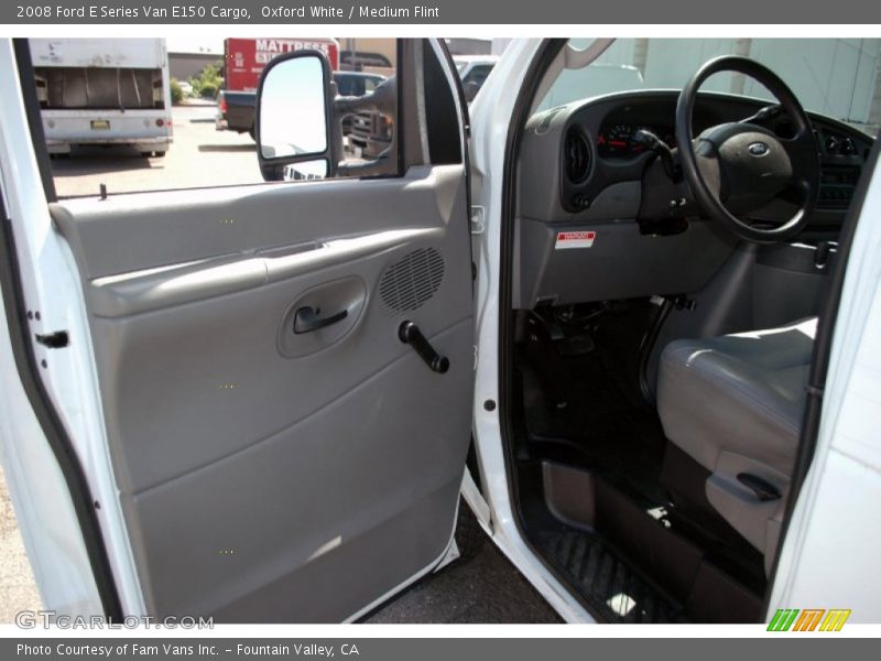 Oxford White / Medium Flint 2008 Ford E Series Van E150 Cargo