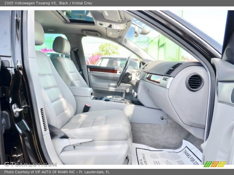 Black / Kristal Grey 2005 Volkswagen Touareg V6