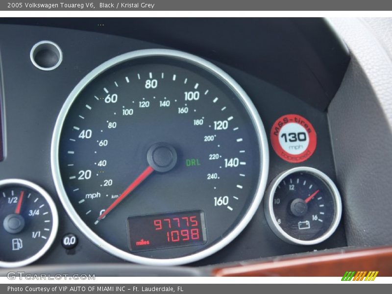 Black / Kristal Grey 2005 Volkswagen Touareg V6