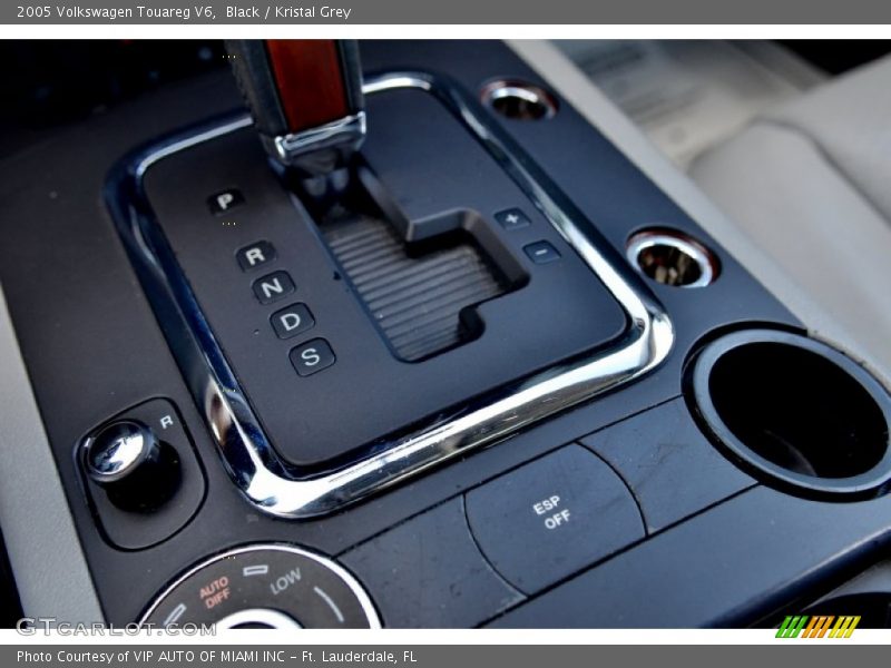Black / Kristal Grey 2005 Volkswagen Touareg V6